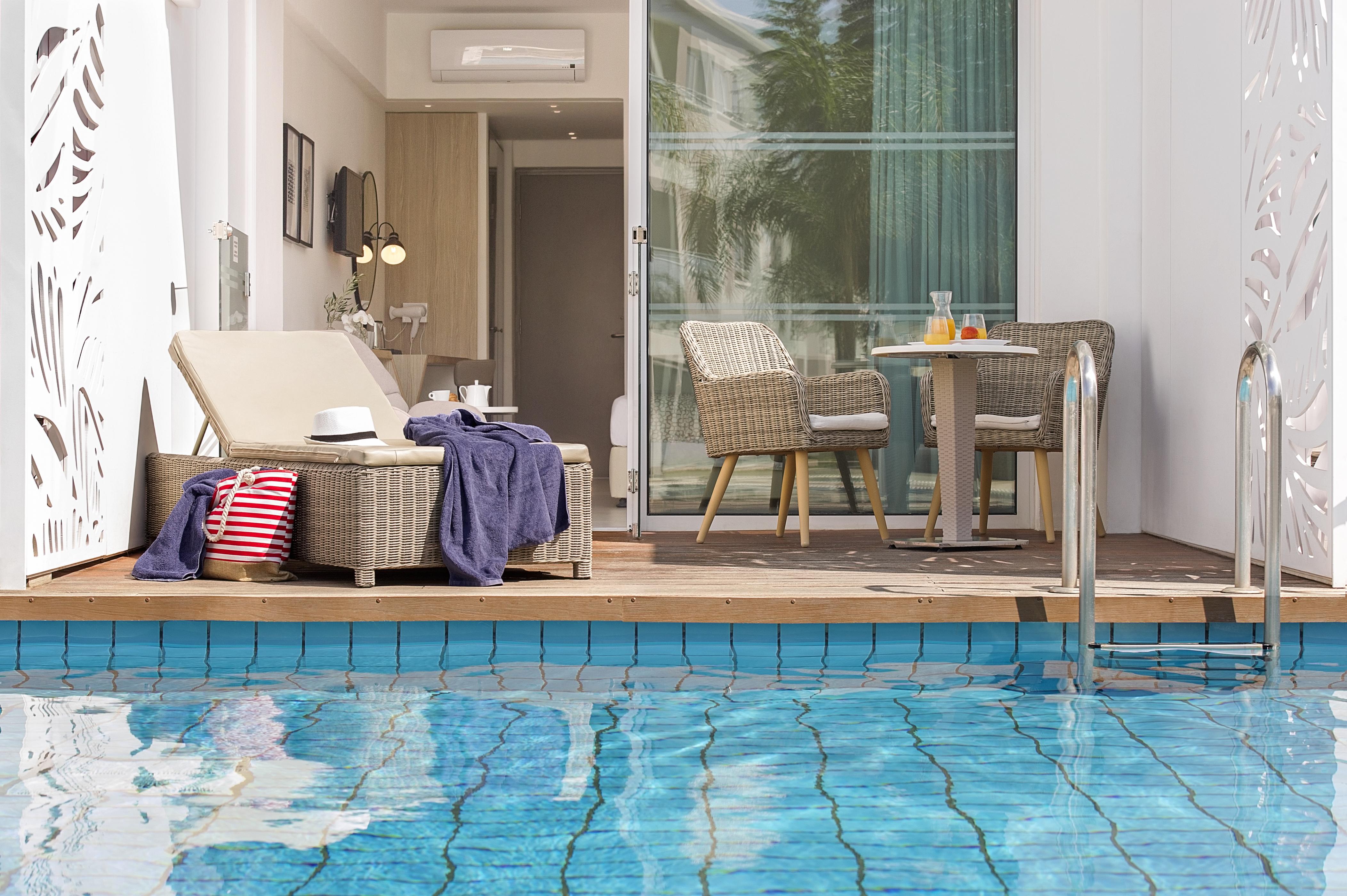 Sofianna Hotel Apartments Paphos ภายนอก รูปภาพ